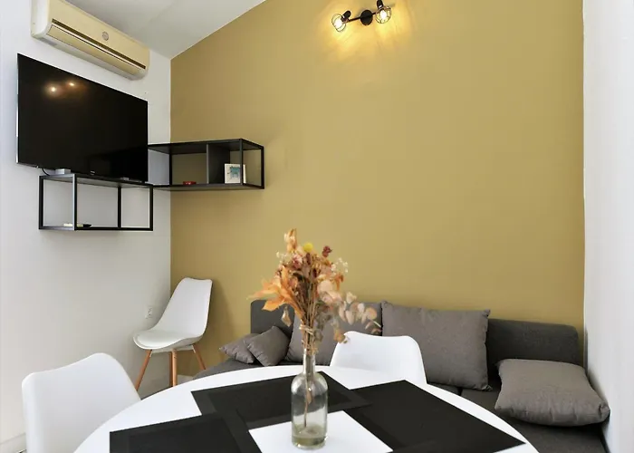 Helena Apartman Murter